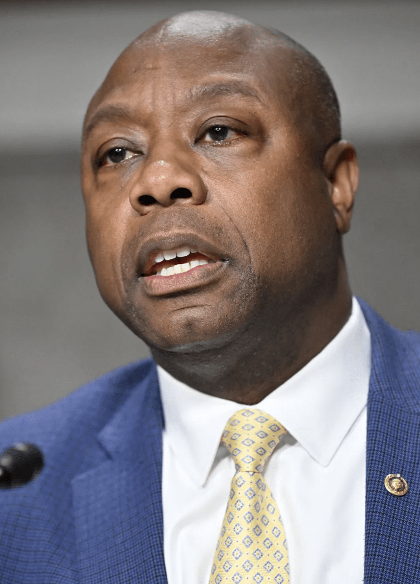 Le sénateur Tim Scott
