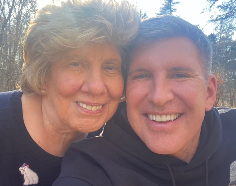 Nounou Faye révèle être dans un « vrai endroit sombre » depuis que Todd Chrisley est allé en prison ParOlivia Davis 30 juin 2023