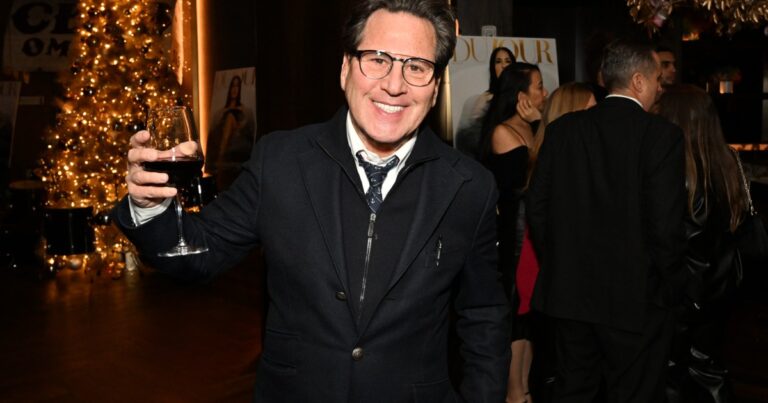 L&rsquo;ex-mari secret de Ramona Singer de retour sur la scène des rencontres dans les Hamptons