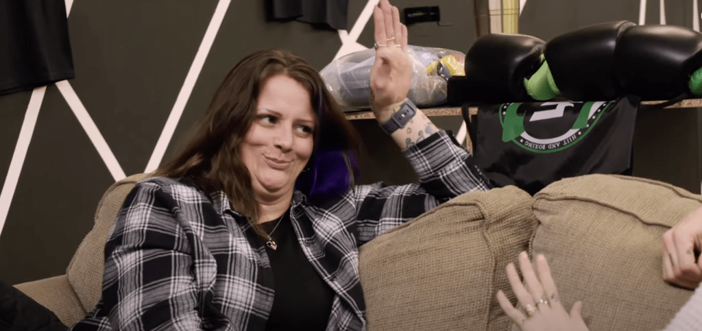 "Love After Lockup" Chelsea a peur d'avoir des relations sexuelles avec Mikey et n'aime pas son appareil auditif