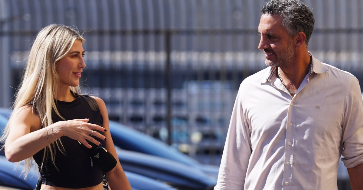 Emma Slater et Mauricio Umansky se moquent des rumeurs de rencontres