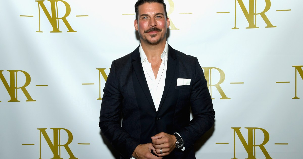 Jax Taylor révèle la date d'ouverture officielle du bar sportif