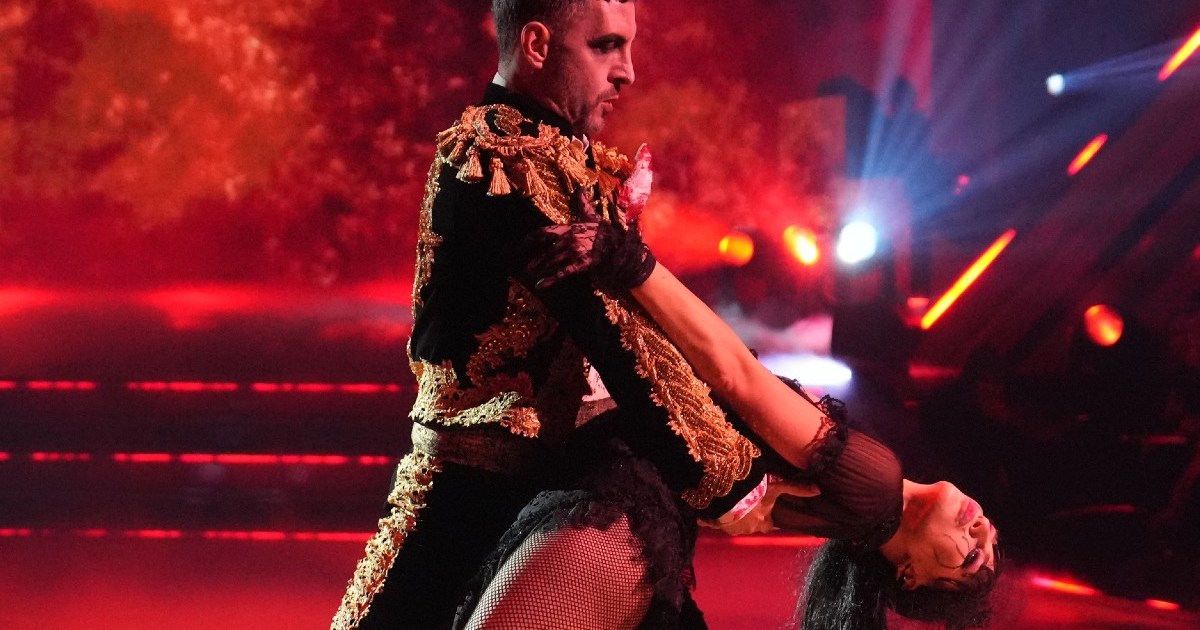 Mauricio réfléchit à la « connexion soulful » avec Emma de DWTS