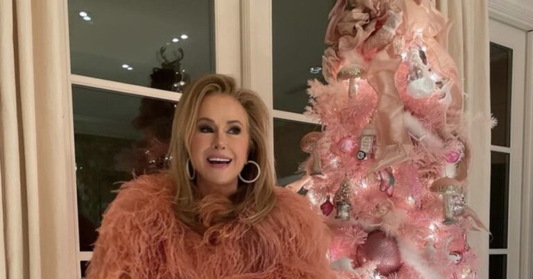 De vraies femmes au foyer qui font GRAND pour Noël