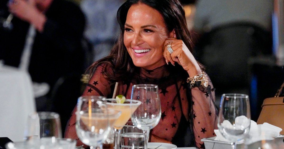 Pourquoi Lisa Barlow dépense 60 000 $ par an en Glam