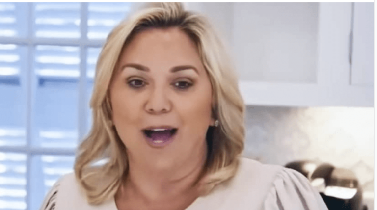 Bonnes nouvelles!  Julie Chrisley sera libérée de prison l&rsquo;année prochaine