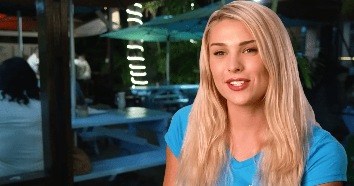 La relation entre Under Deck Paris Field et Jake Foulger expliquée