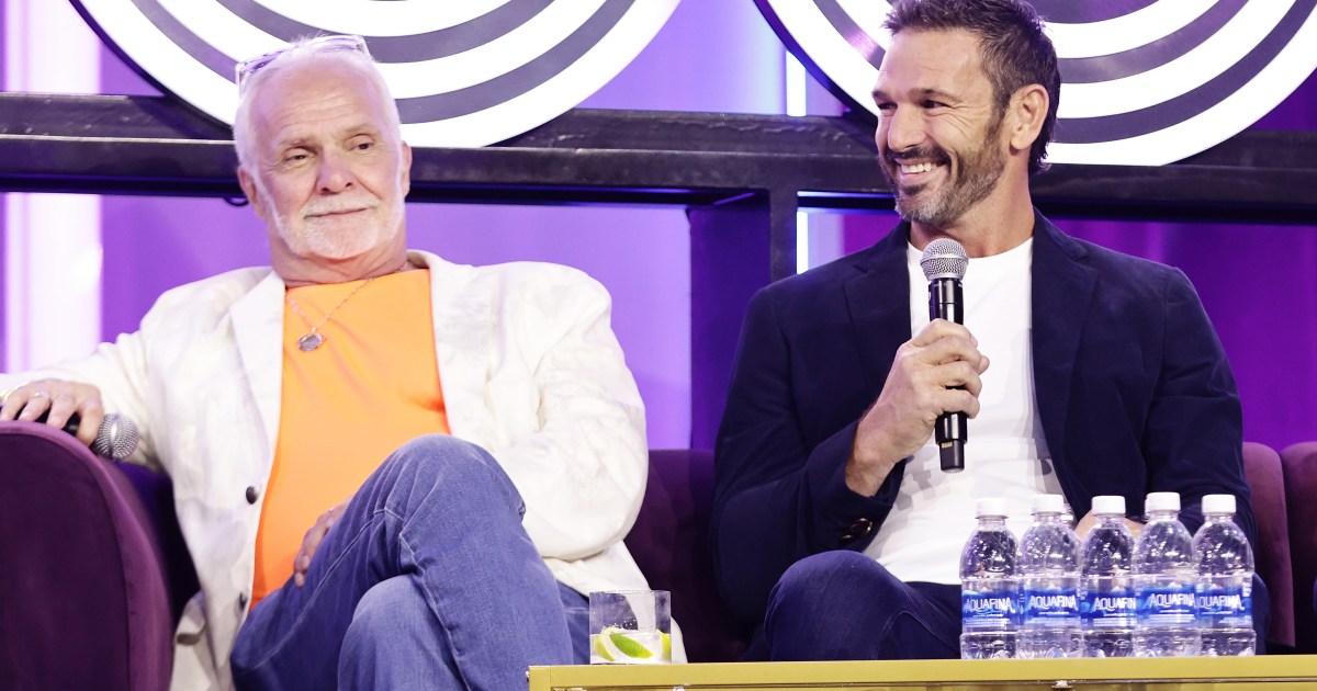 Les capitaines sous le pont de Bravo rendent hommage au capitaine Lee Rosbach