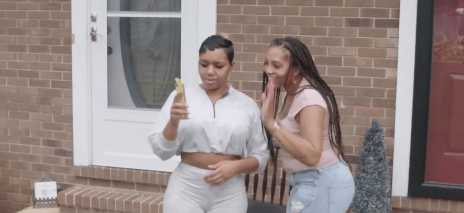 L'amour pendant le confinement - Ayonna et Jahmahl