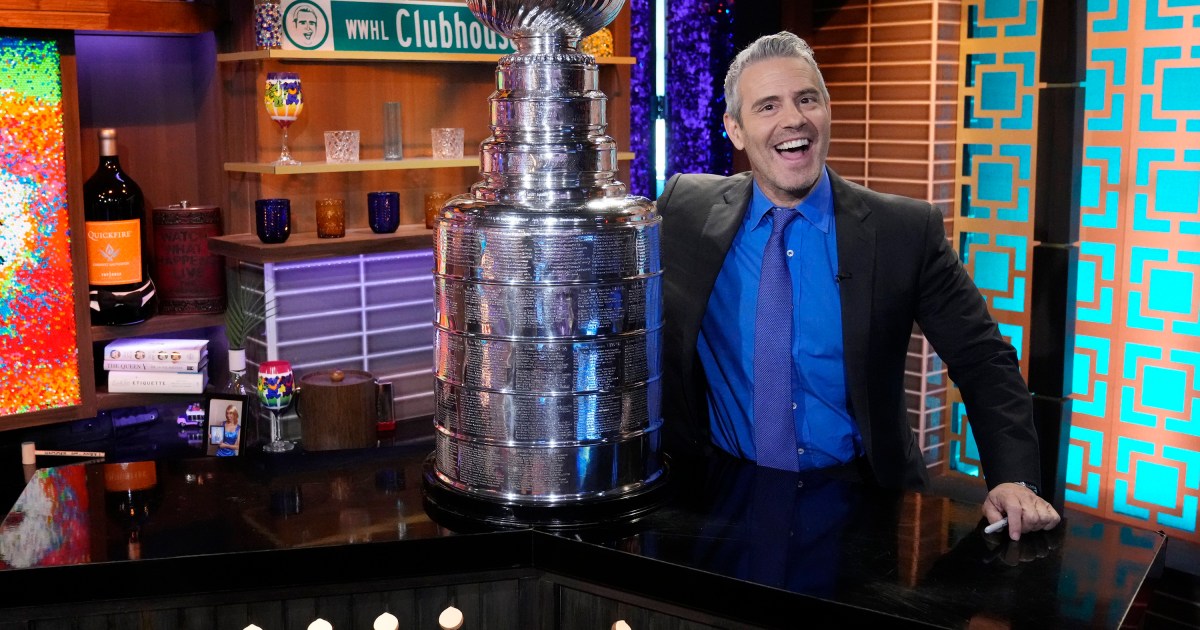 Andy Cohen répond aux affirmations selon lesquelles il explique pourquoi la BravoCon est en pause