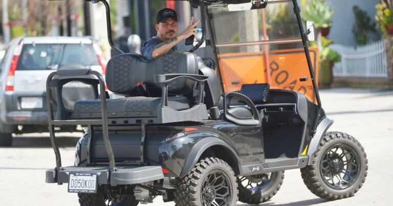 Jax Taylor défend de rester à la maison après le départ de Brittany