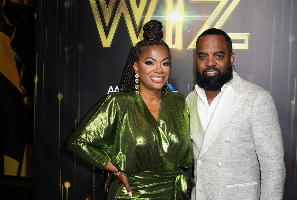 Kandi Burruss Todd Tucker chez The Wiz. 