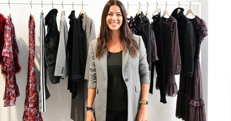 Rebecca Minkoff, la nouvelle star de RHONY, nous raconte l'histoire de la Scientologie