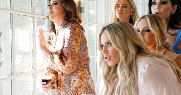 Le casting de RHOC sur le drame d'Alexis Bellino et Shannon Beador