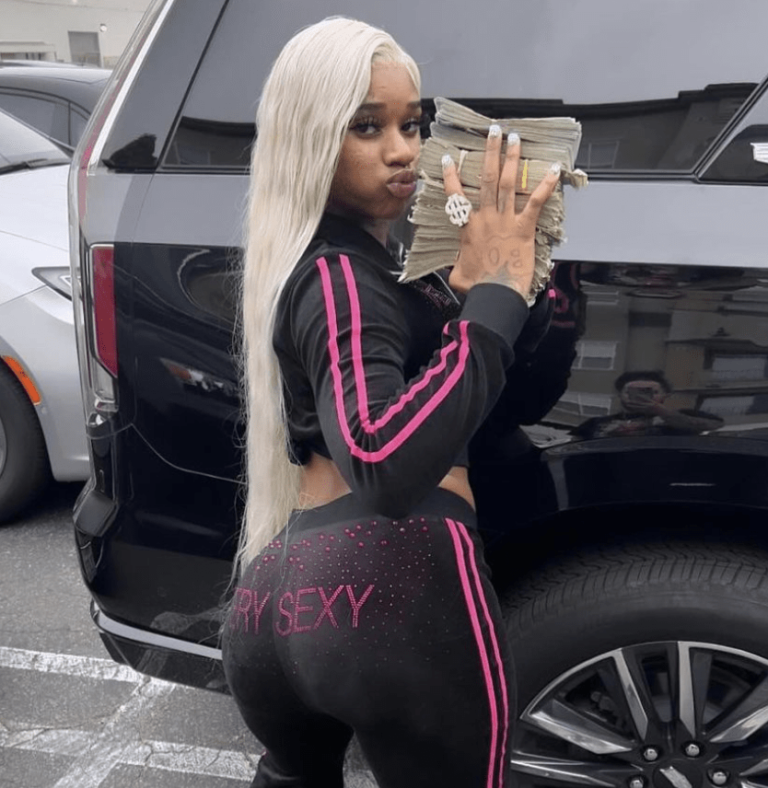 Sexyy Red et Latto étouffent leur querelle avec une soirée entre filles remplie de twerk, les fans sont ravis de ce lien !