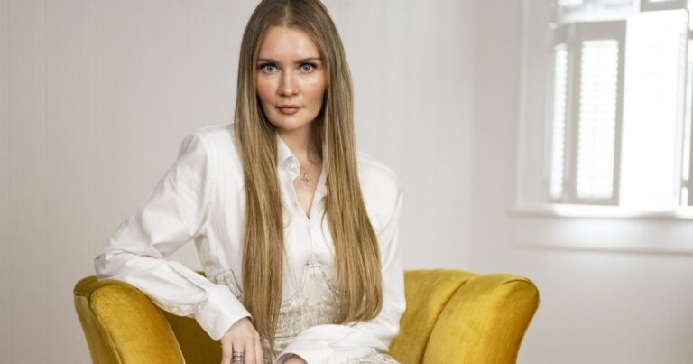 Les animateurs de The View critiquent le casting d'Anna Delvey sur DWTS