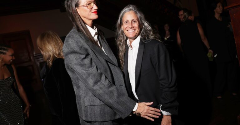 Jenna Lyons confirme que son mariage avec Cass Bird aura lieu