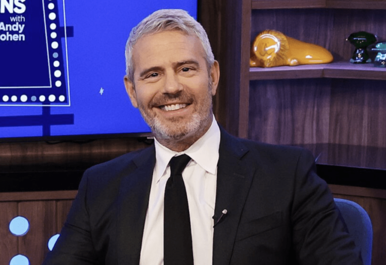 Andy Cohen riposte à Bethenny Frankel et dit que regarder le redémarrage de « RHONY » est amusant !