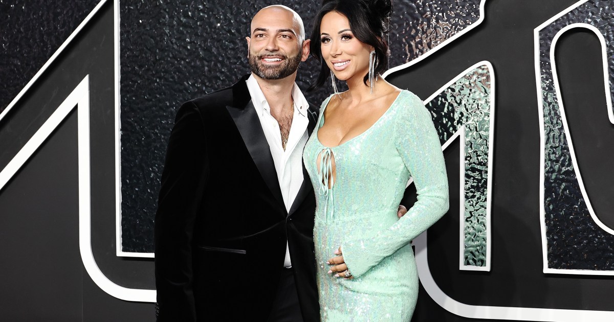 La star de RHONJ, Rachel Fuda, révèle le sexe de son bébé à Disney World