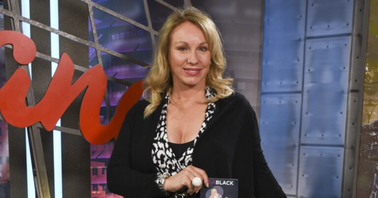 Chirurgie plastique de Lea Black Shades RHOM Cast