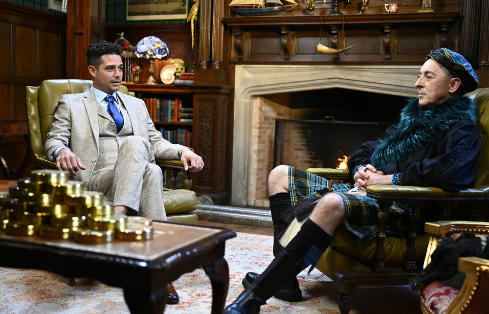 Wells Adams et Alan Cumming Les traîtres