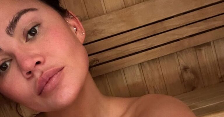 La fille de Chrissy Teigen fait un sandwich pour son frère le jour de la «journée de maladie»