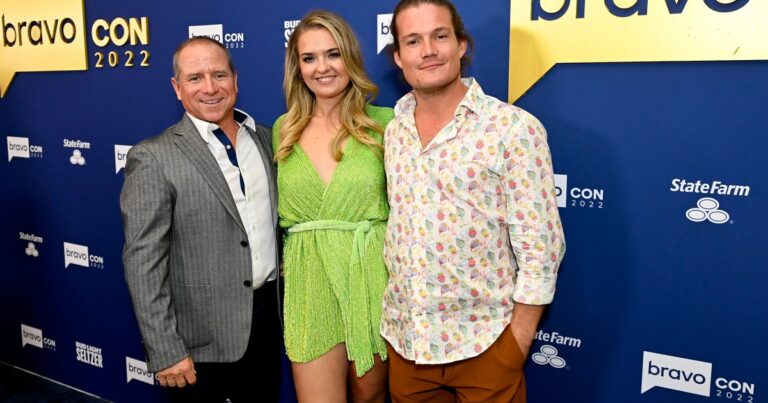 Daisy Kelliher Glenn Shephard s'affronte sur un voilier sous le pont