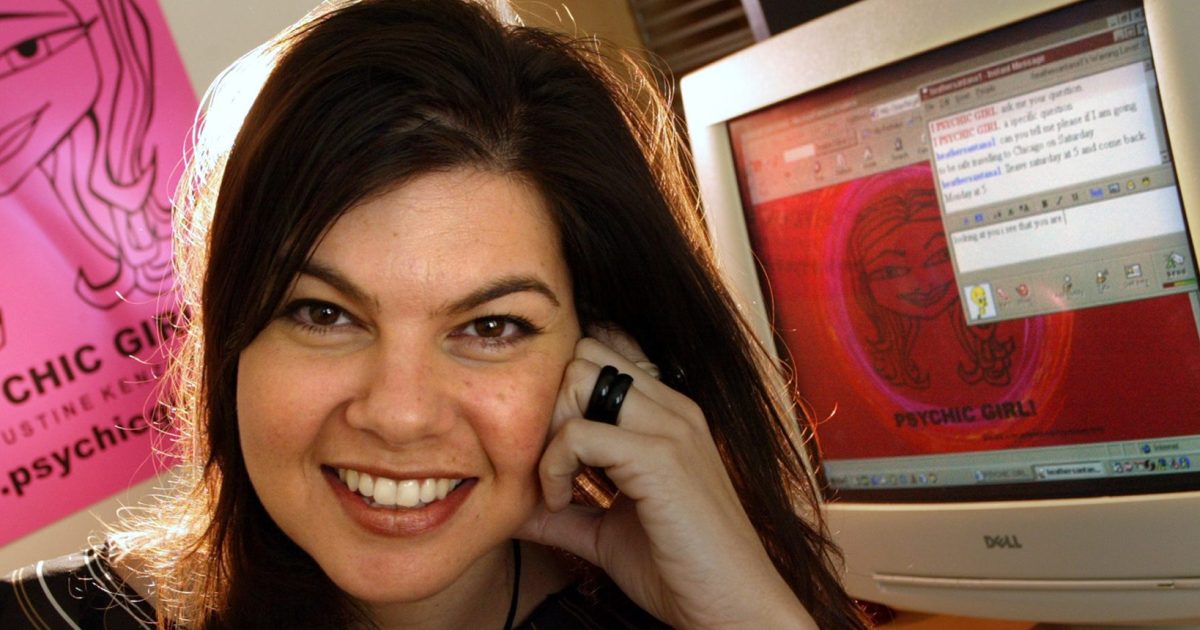 Psychic Jusstine K nous a donné une lecture: voici ce qui s'est passé