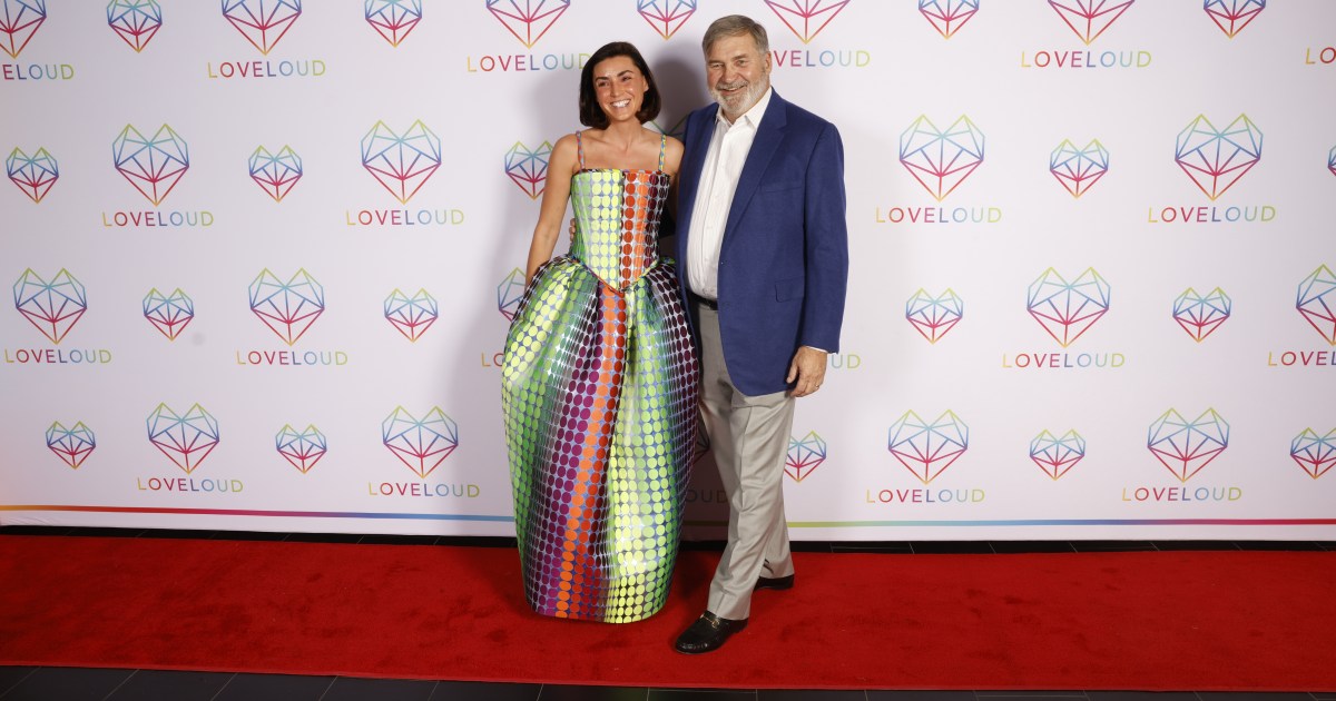 Le mari de Bronwyn Newport, Todd, explique «l'infidélité» présumée