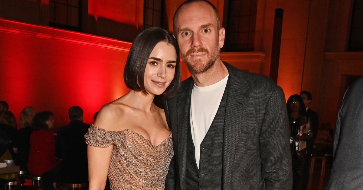 Lily Collins et Charlie McDowell embrassent la parentalité sur de nouvelles photos