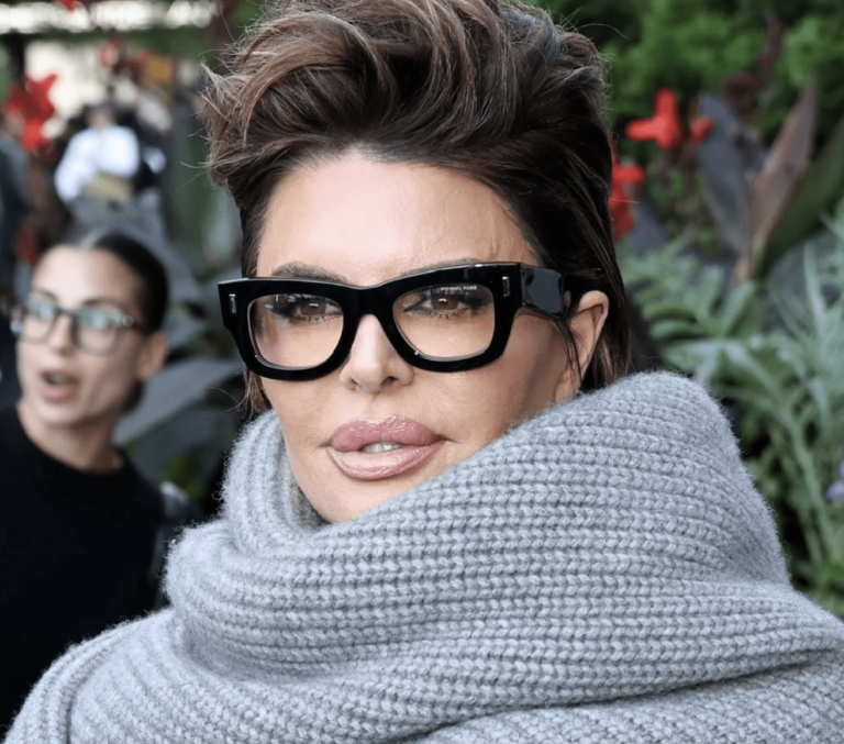Lisa Rinna continue de mentir à propos de sa sortie «  Rhobh '' tout en taquinant le retour épique!