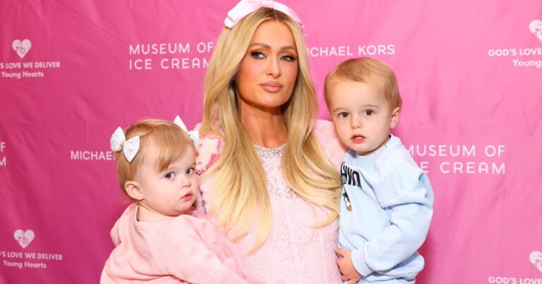 Paris Hilton et ses enfants se coordonnent dans des ajustements confortables pour une sortie spéciale