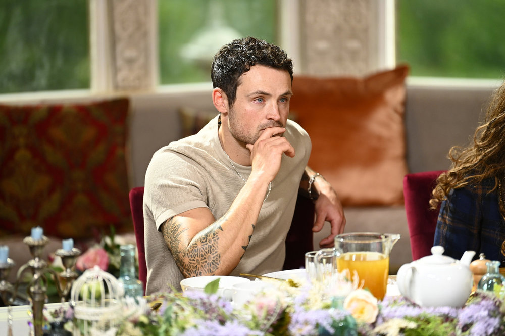 Dylan Efron les traîtres 