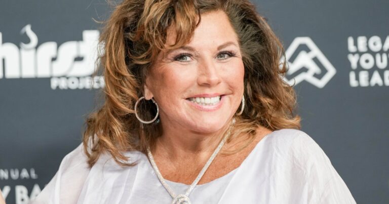 Abby Lee Miller révèle la raison pour laquelle elle a presque arrêté des mamans de danse