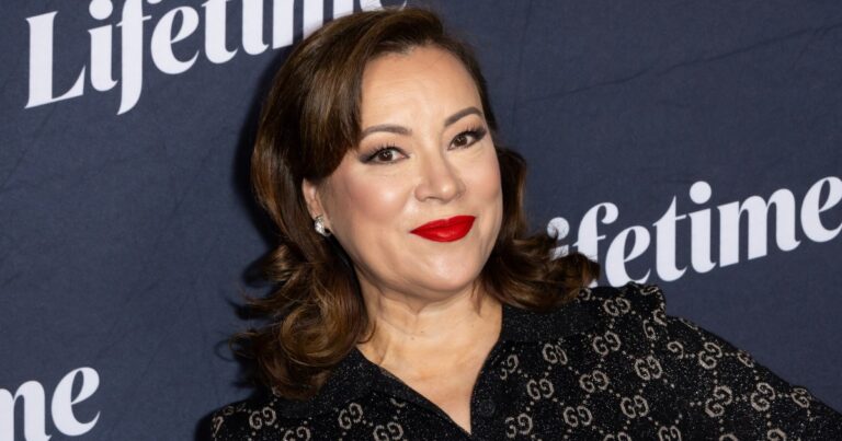 Andy Cohen Crystal Kung Minkoff réagit la valeur nette de Jennifer Tilly