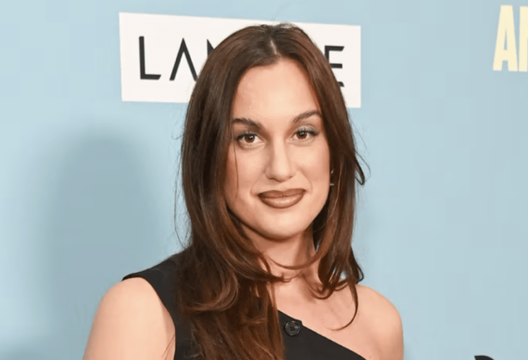 Hannah Berner s'excuse après que Megan Thee Stallion Oscars interviewait des feux de famille!