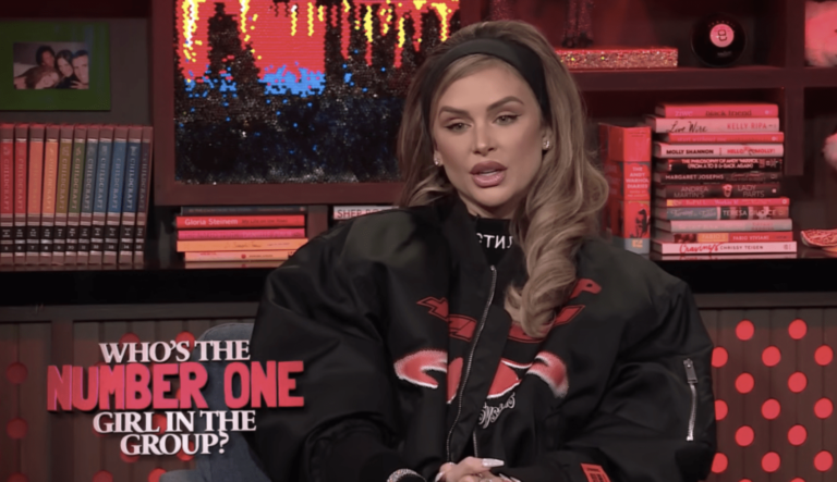 Lala Kent révèle qu'elle est tombée à 90 livres après Randall Split et affirme que Jax Taylor a fait des «quantités abondantes» de cocaïne!