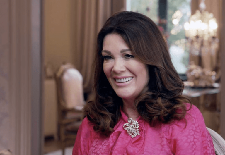 Lisa Vanderpump dit qu'elle a fini de défendre James Kennedy après son arrestation de violence domestique!