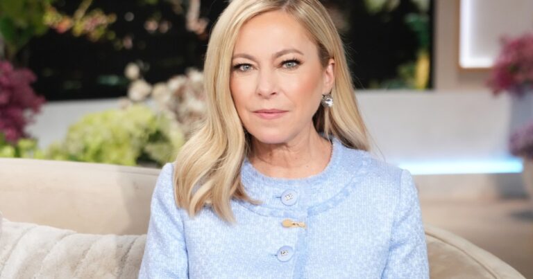 Sutton Stracke de Rhobh remonte à la critique