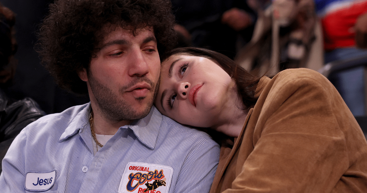 «Benny Blanco a-t-il trompé Selena Gomez? Tendances au milieu des rumeurs par infidélité