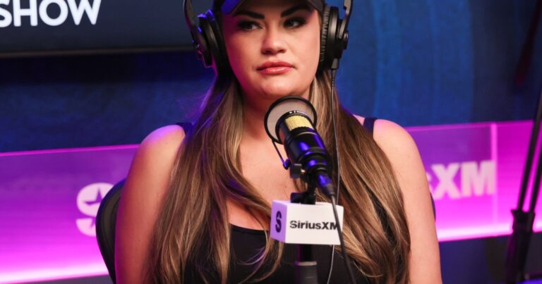 Jax Taylor Hookup a envoyé des photos de Brittany Cartwright dans mon lit '