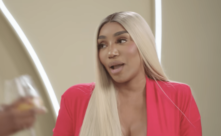 Nene Leakes loue Mia Thornton et dit qu'elle s'intégrerait parfaitement sur Rhoa!