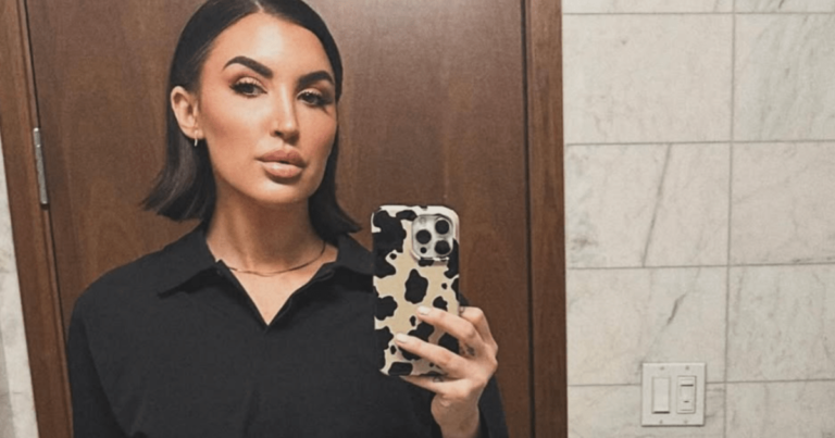 Ashlee Holmes défend la famille Manzo après que Lexi «  Straight Up Lied ''