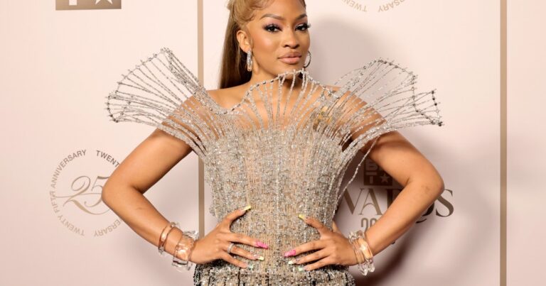 Drew Sidora de Rhoa sort-il noir?