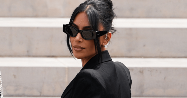 Les enfants de Kim Kardashian vont à l'école avec une sécurité armée, revendique la «source»