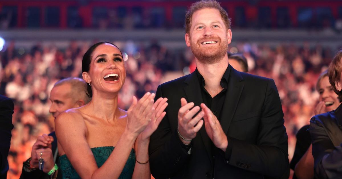 Le prince Harry n'inclura pas Meghan Markle dans ses efforts vers la réunion royale, dit «Source»