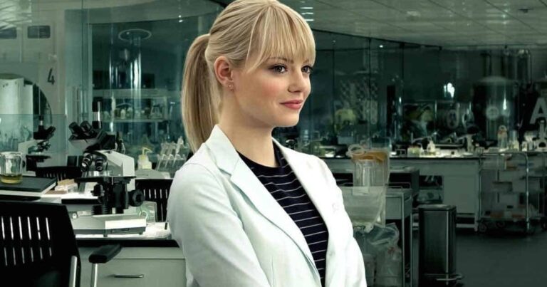 Emma Stone révèle qu'elle est «chauve» et porte une perruque pour la cacher