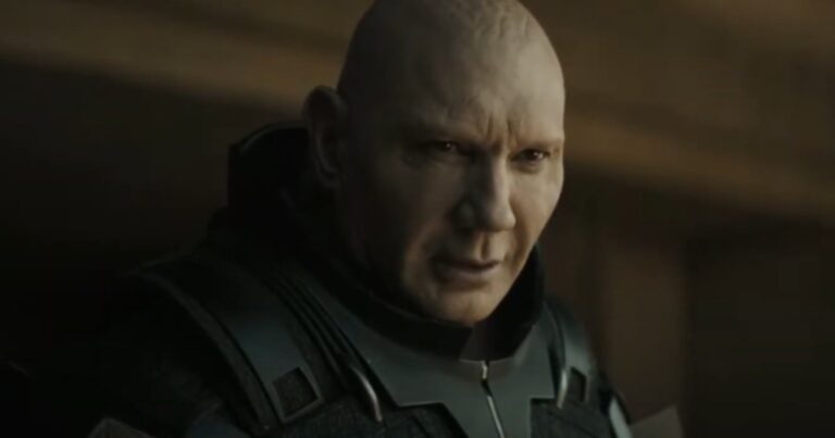 Henry Cavill et Dave Bautista se sont battus dans le prochain film Highlander