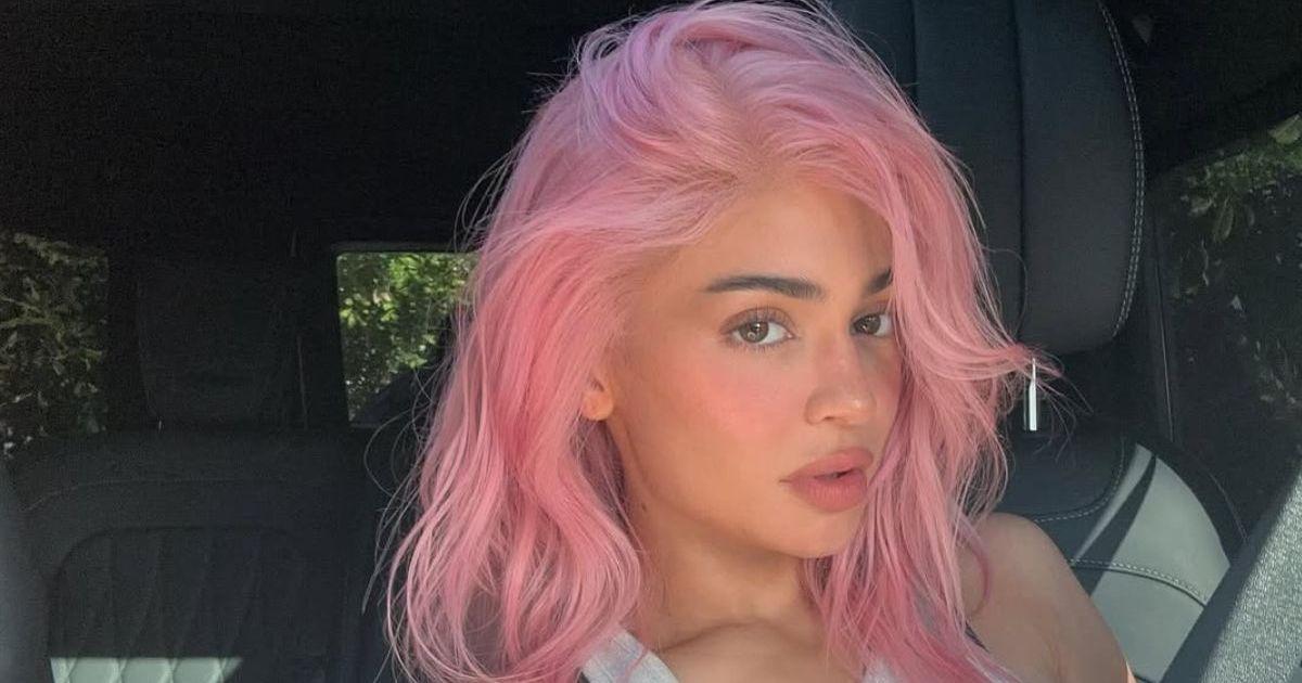 La nouvelle vidéo de Kylie Jenner montre à quoi ressemble une journée de travail typique pour elle