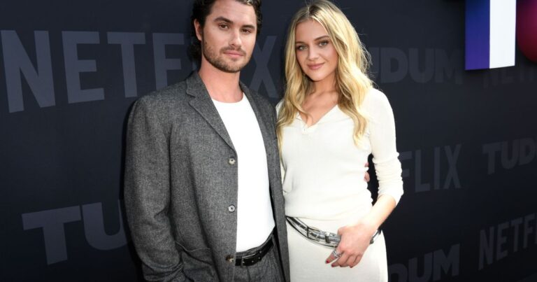 Kelsea Ballerini et Chase Stokes Breakup: Détails